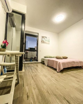 Apartmani E1 & E2